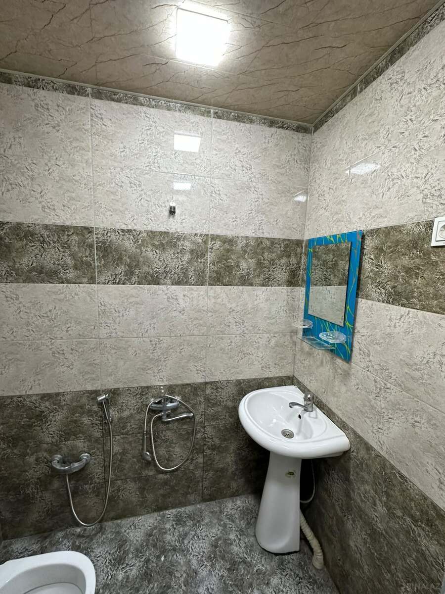 2 otaqlı Köhnə tikili, Memar Əcəmi m., Bakı