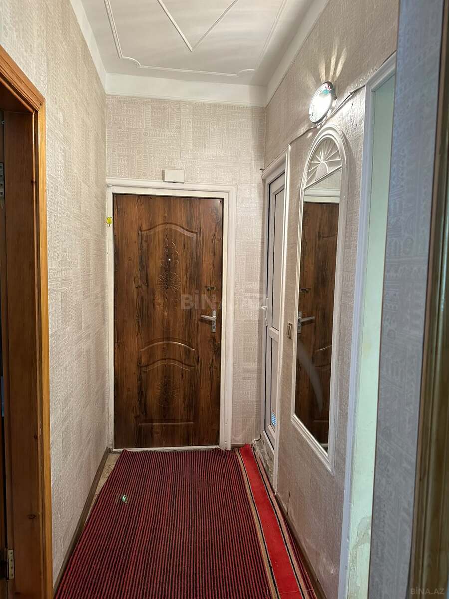 2 otaqlı Köhnə tikili, Memar Əcəmi m., Bakı