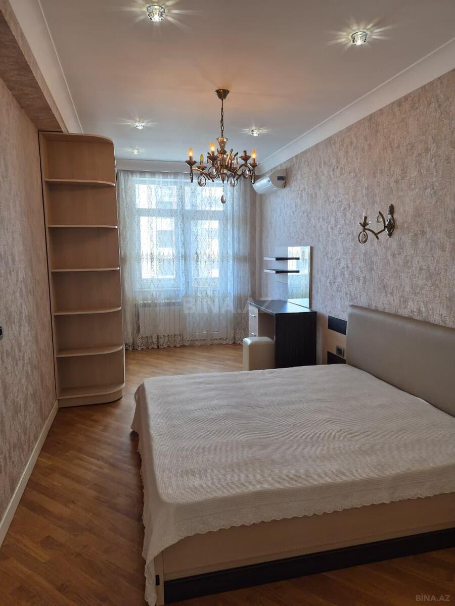 3 otaqlı Yeni tikili, 28 May m., Bakı