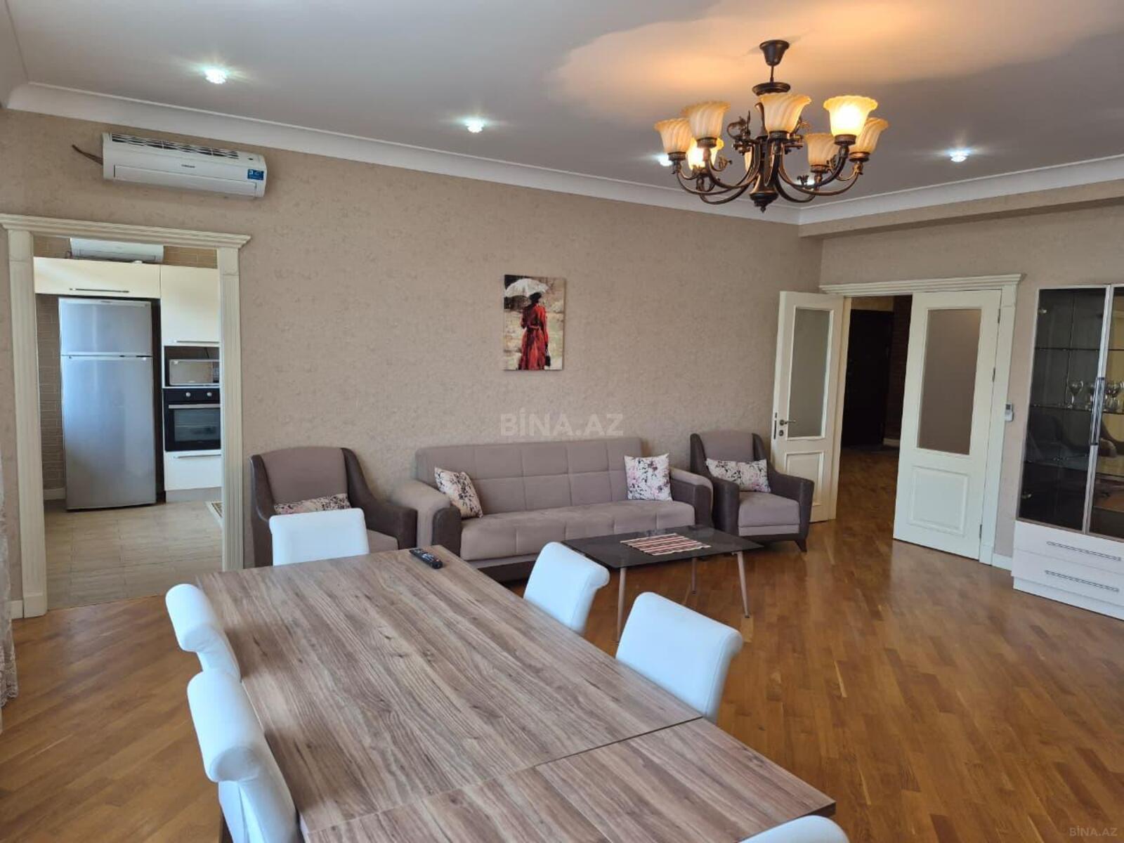 3 otaqlı Yeni tikili, 28 May m., Bakı