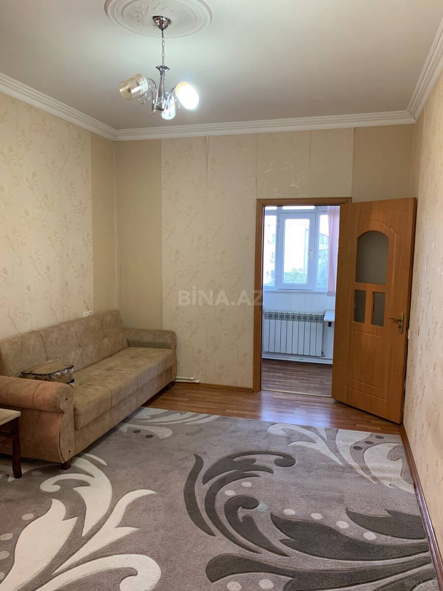 2 otaqlı Köhnə tikili, Xalqlar Dostluğu m., Bakı