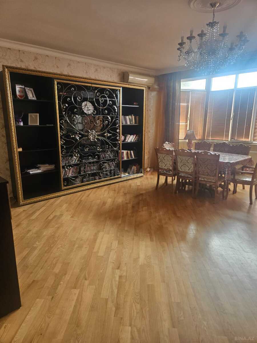 3 otaqlı Yeni tikili, 8 Noyabr m., Bakı