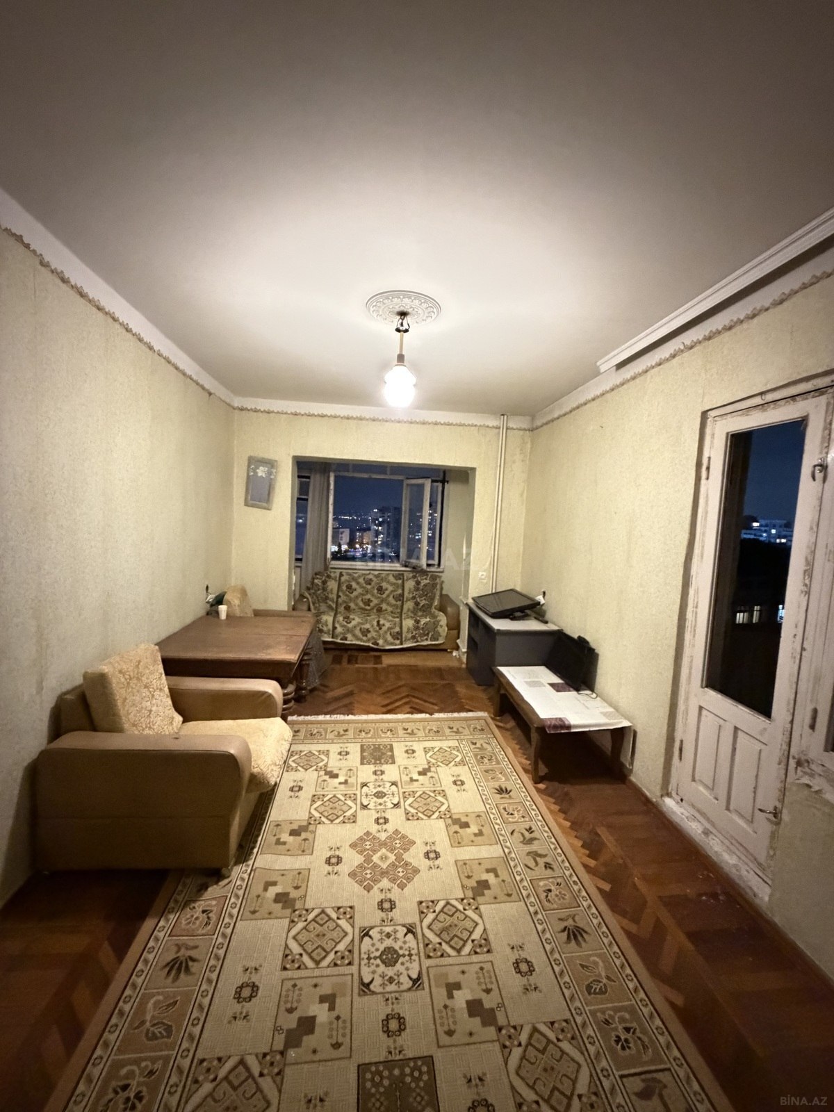 2 otaqlı Köhnə tikili, Əhmədli m., Bakı