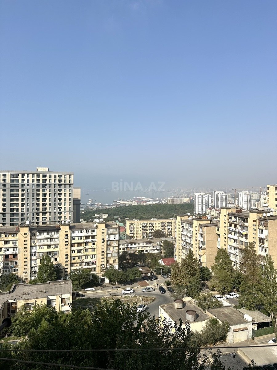 4 otaqlı Köhnə tikili, Həzi Aslanov q., Bakı
