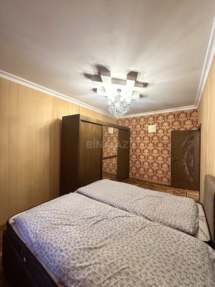 4 otaqlı Köhnə tikili, Həzi Aslanov q., Bakı