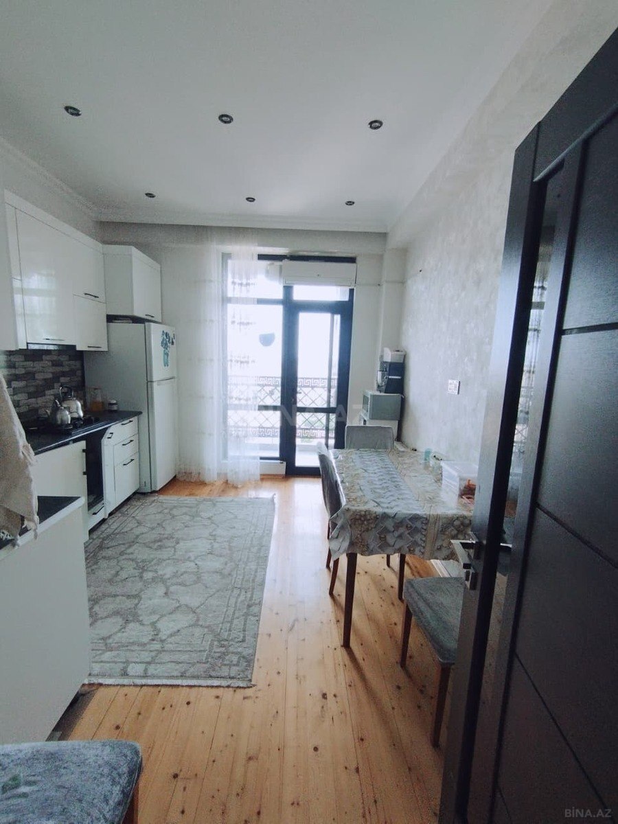 3 otaqlı Yeni tikili, Qara Qarayev m., Bakı