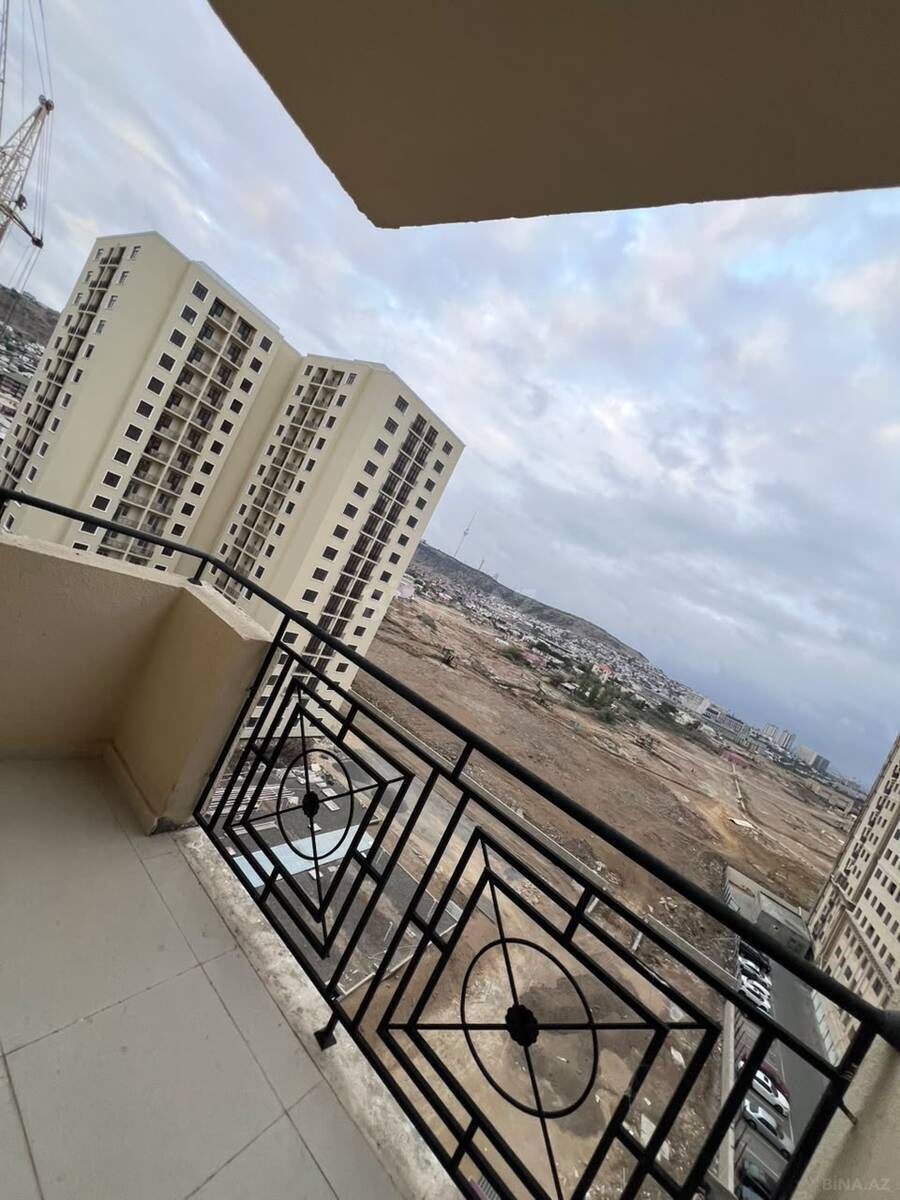 3 otaqlı, 129.4 m², Bayıl