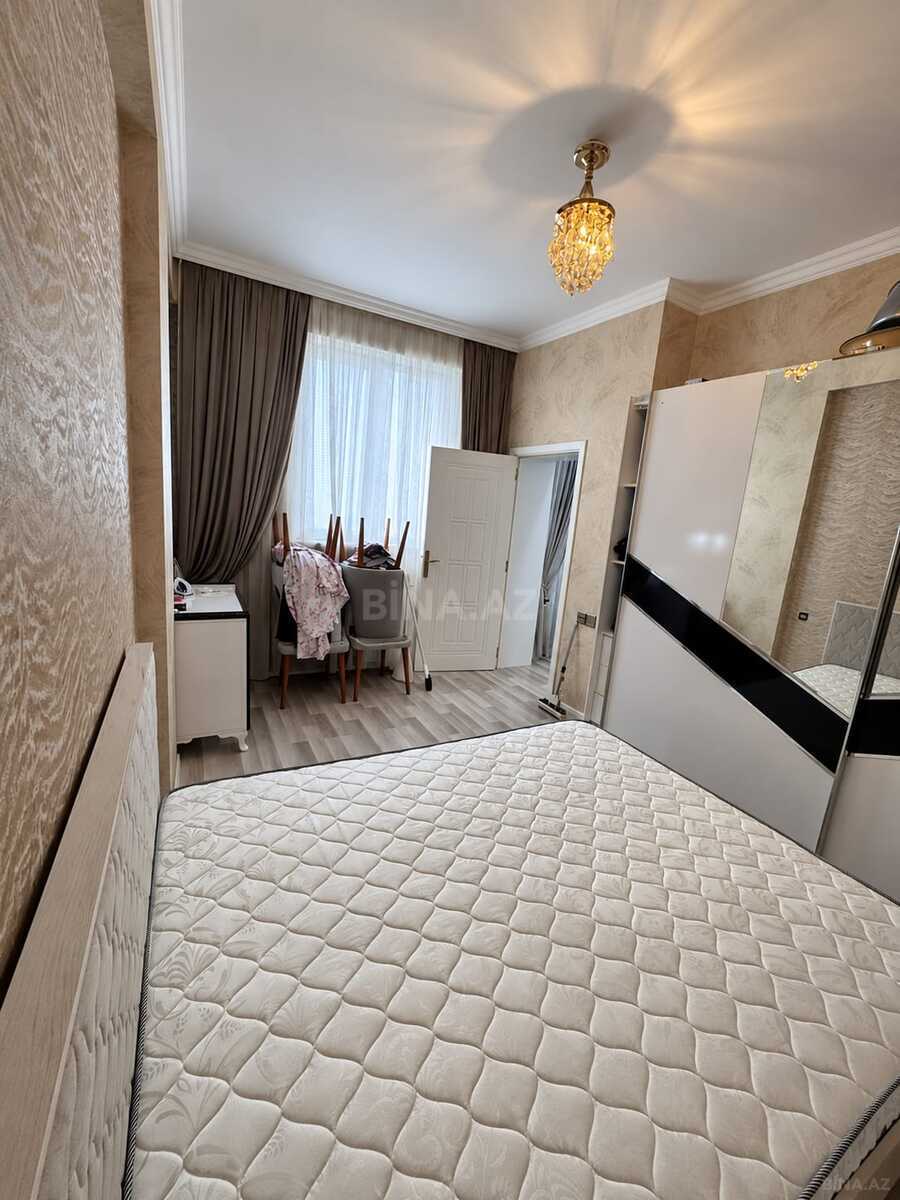 3 otaqlı Yeni tikili, İnşaatçılar m., Bakı