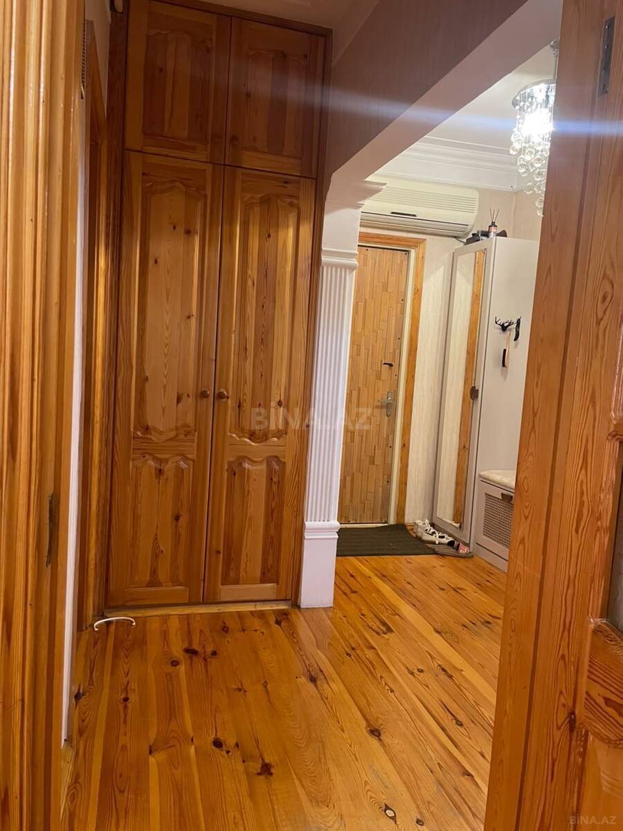 3 otaqlı Köhnə tikili, Nəsimi m., Bakı