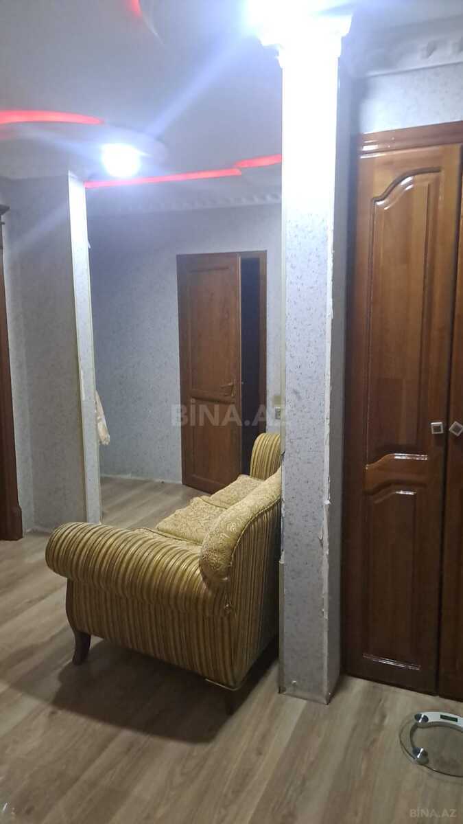 4 otaqlı Köhnə tikili, Əhmədli m., Bakı