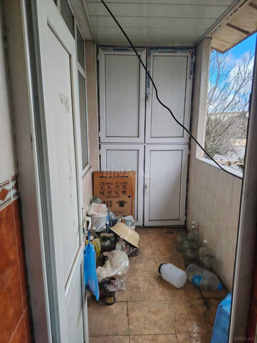 3 otaqlı Köhnə tikili, Qara Qarayev m., Bakı