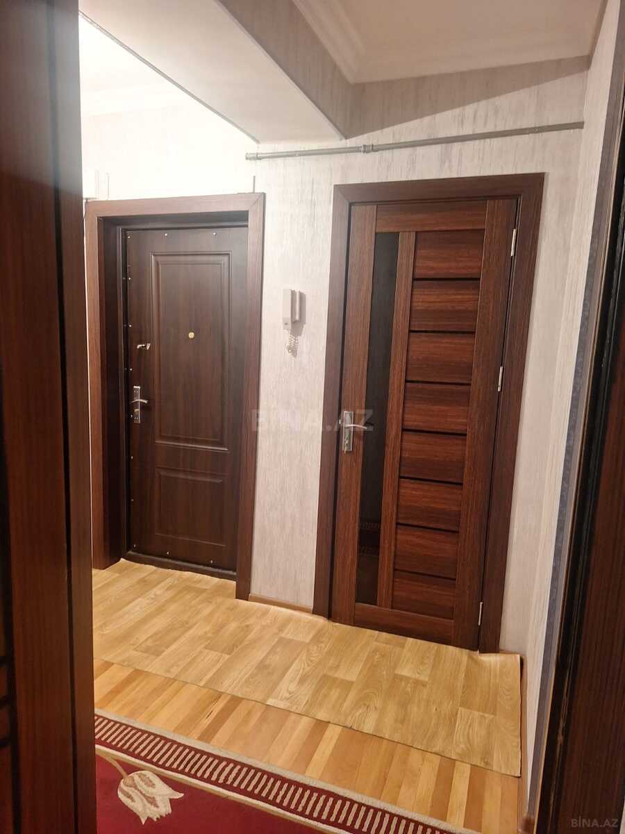 3 otaqlı Köhnə tikili, Əhmədli m., Bakı