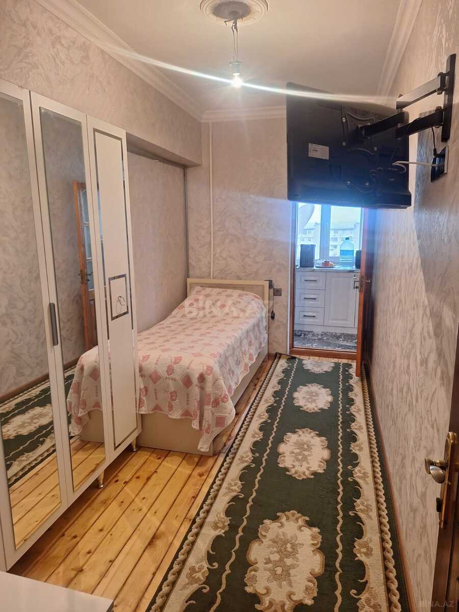 3 otaqlı Köhnə tikili, Əhmədli m., Bakı