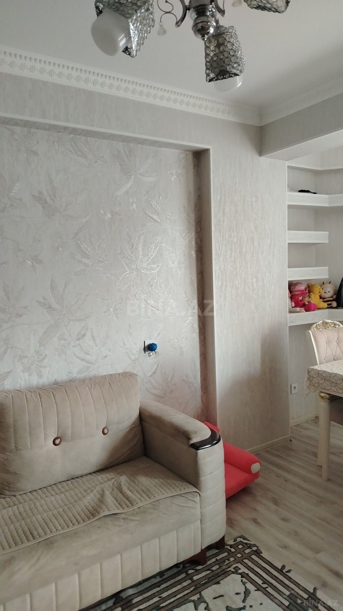 2 otaqlı Yeni tikili, Xırdalan