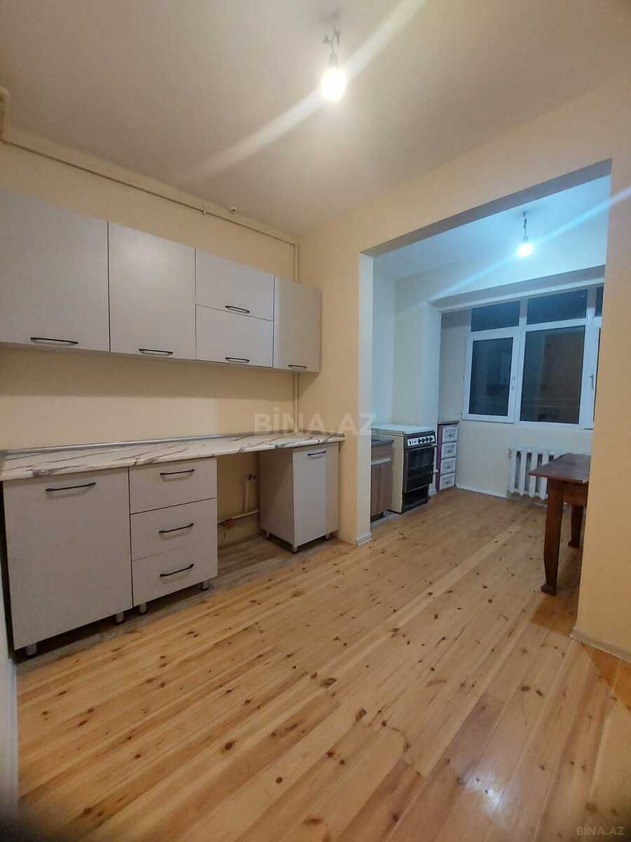 2 otaqlı Köhnə tikili, Həzi Aslanov m., Bakı