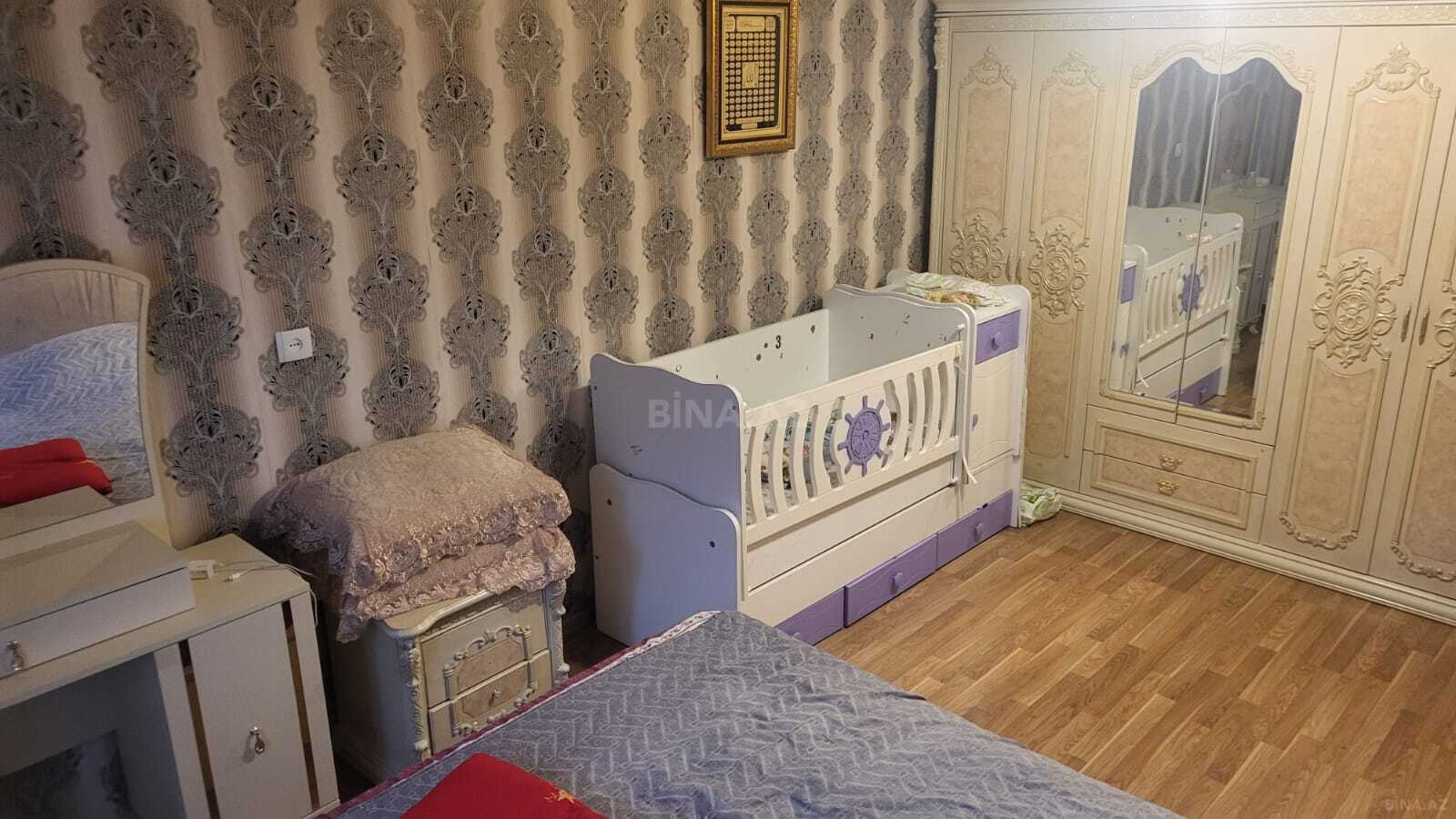 4 otaqlı Köhnə tikili, Əhmədli m., Bakı