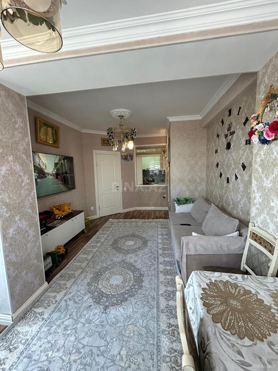 3 otaqlı Yeni tikili, İnşaatçılar m., Bakı