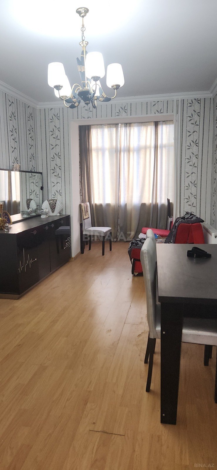 2 otaqlı Köhnə tikili, Badamdar q., Bakı
