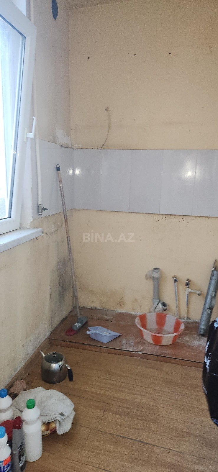 2 otaqlı Köhnə tikili, Badamdar q., Bakı