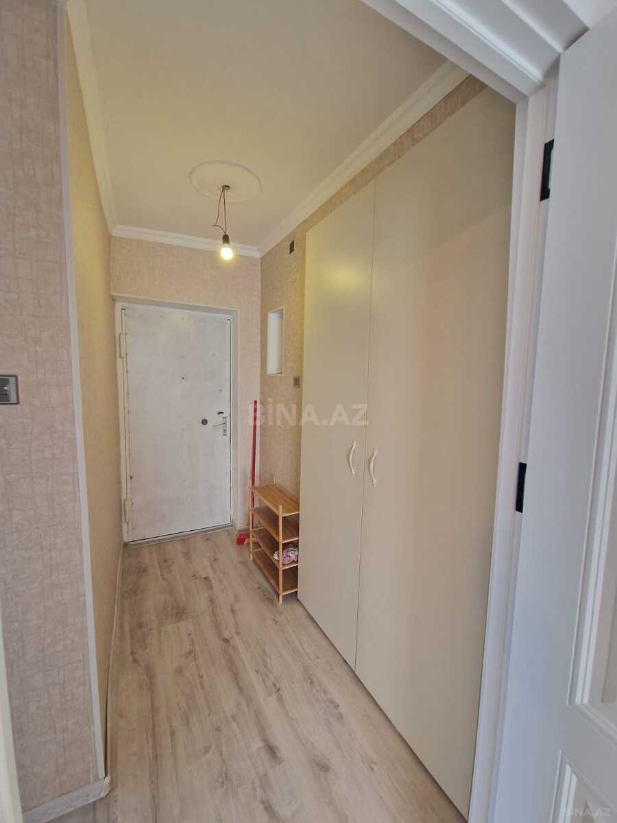 1 otaqlı Köhnə tikili, Neftçilər m., Bakı