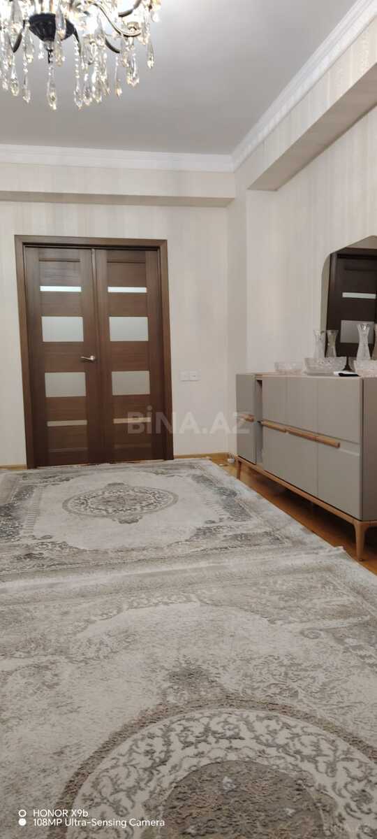 3 otaqlı Yeni tikili, Bakıxanov q., Bakı