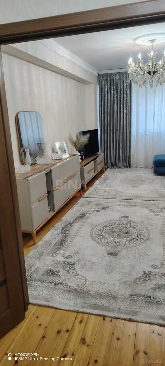 3 otaqlı Yeni tikili, Bakıxanov q., Bakı