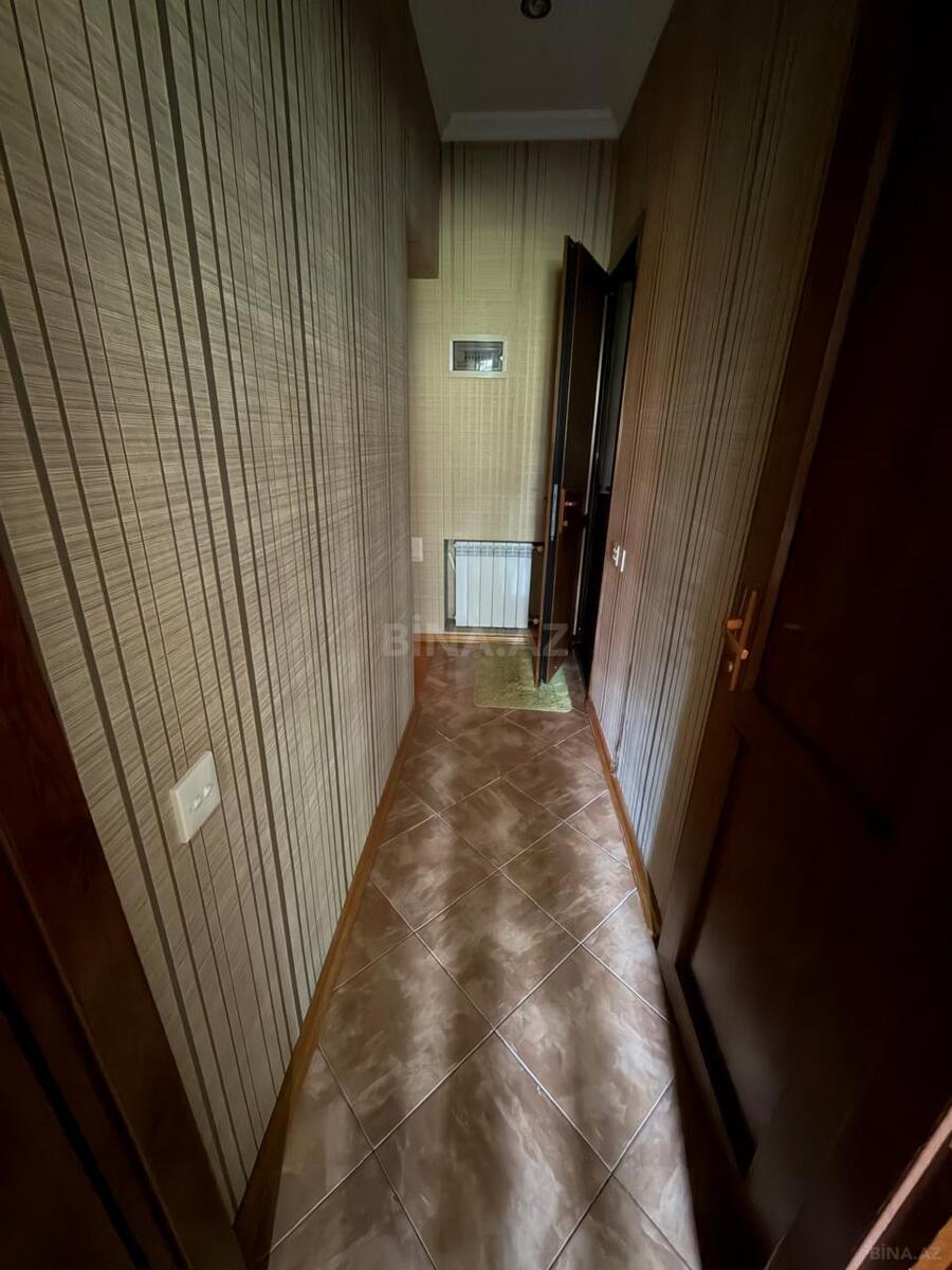 3 otaqlı Köhnə tikili, Həzi Aslanov m., Bakı