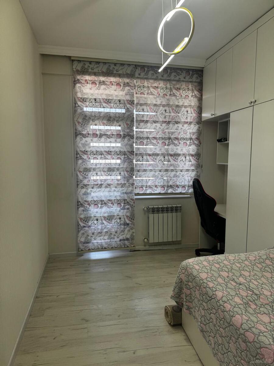3 otaqlı Yeni tikili, İnşaatçılar m., Bakı