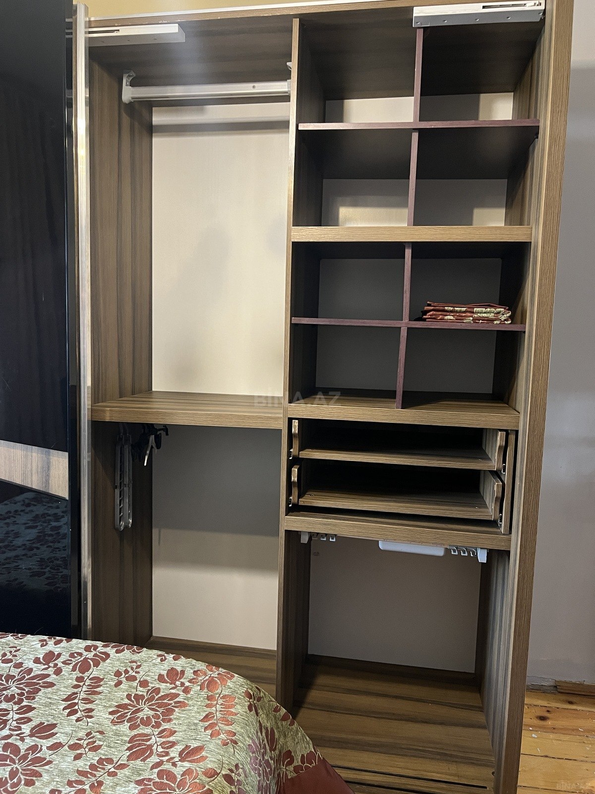 2 otaqlı Köhnə tikili, Xalqlar Dostluğu m., Bakı