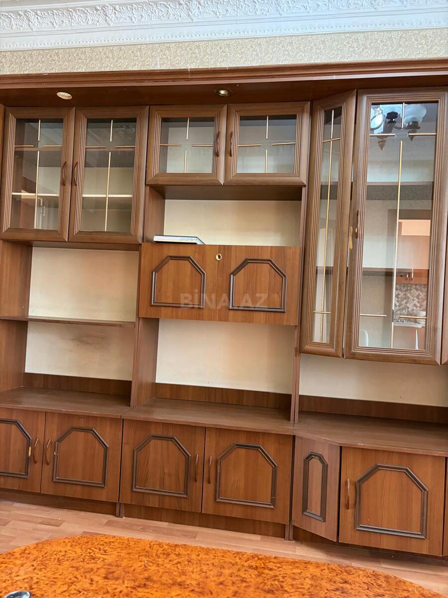2 otaqlı Köhnə tikili, Memar Əcəmi m., Bakı