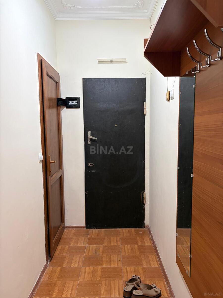 2 otaqlı Köhnə tikili, Memar Əcəmi m., Bakı