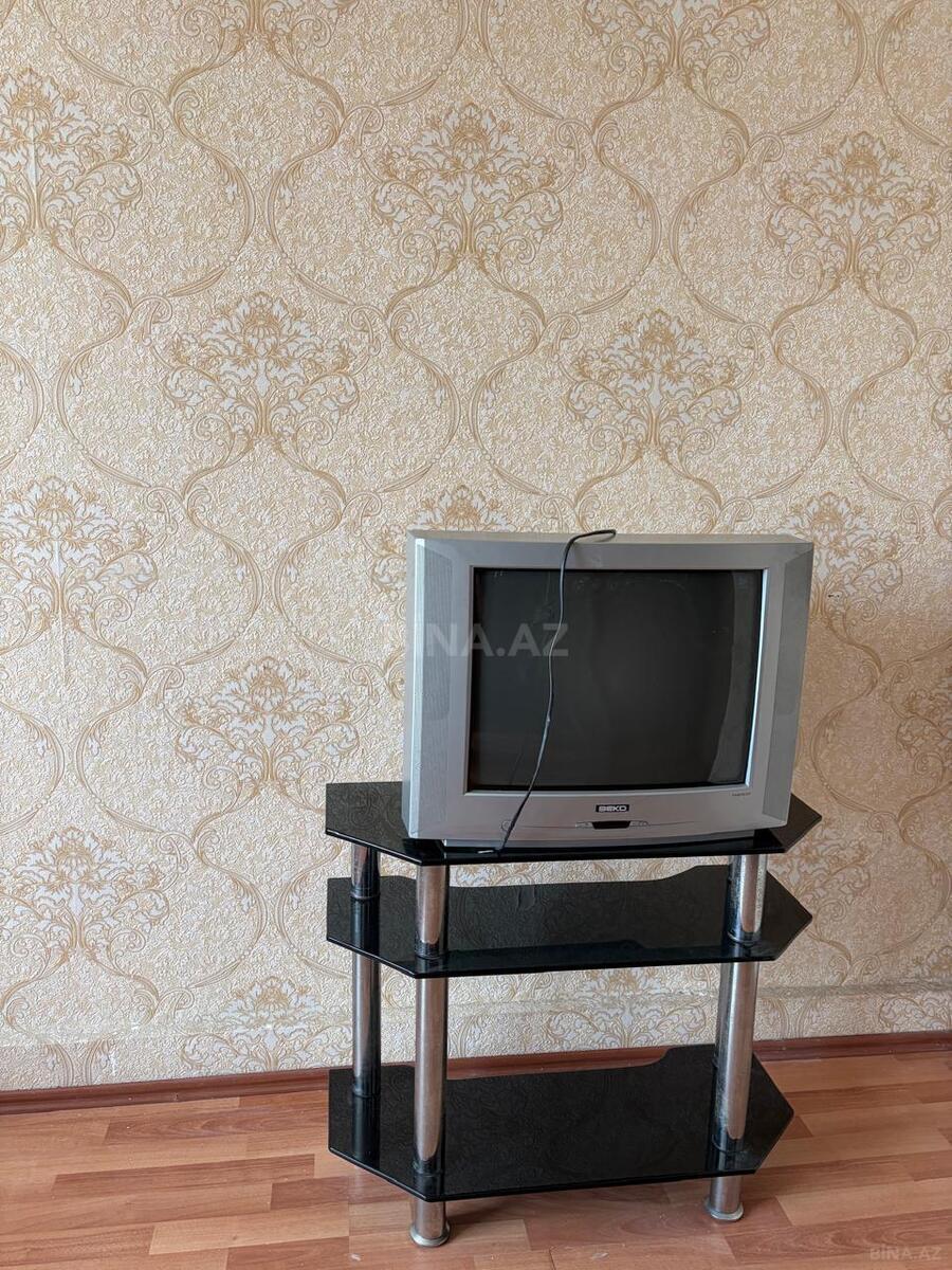 2 otaqlı Köhnə tikili, Memar Əcəmi m., Bakı