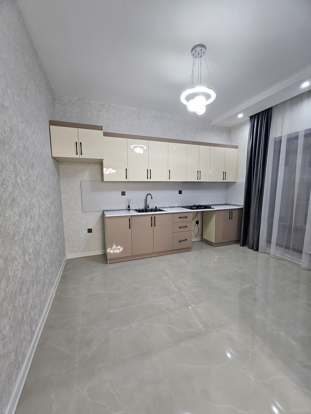 4 otaqlı Həyət evi/Bağ evi, Şüvəlan q., Bakı