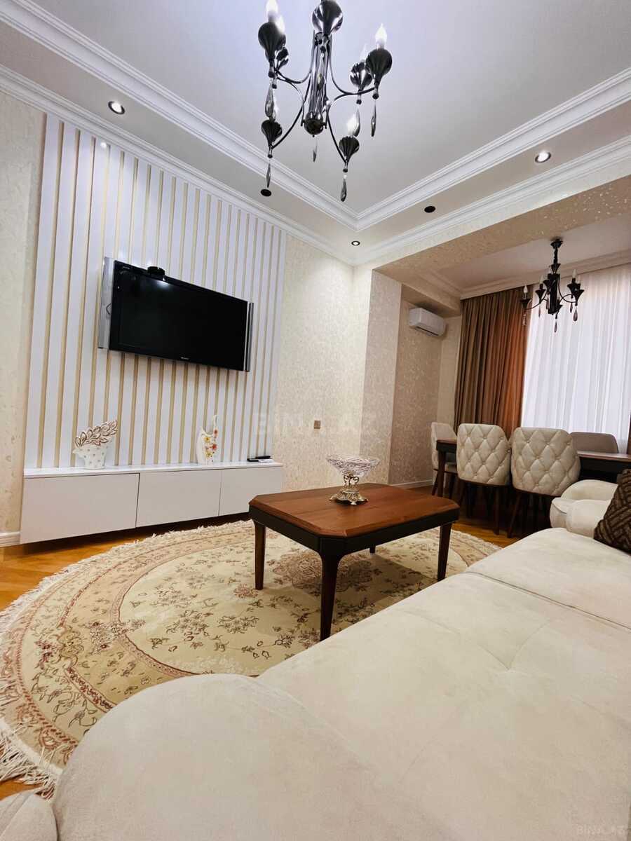 3 otaqlı, 110.0 m², Badamdar