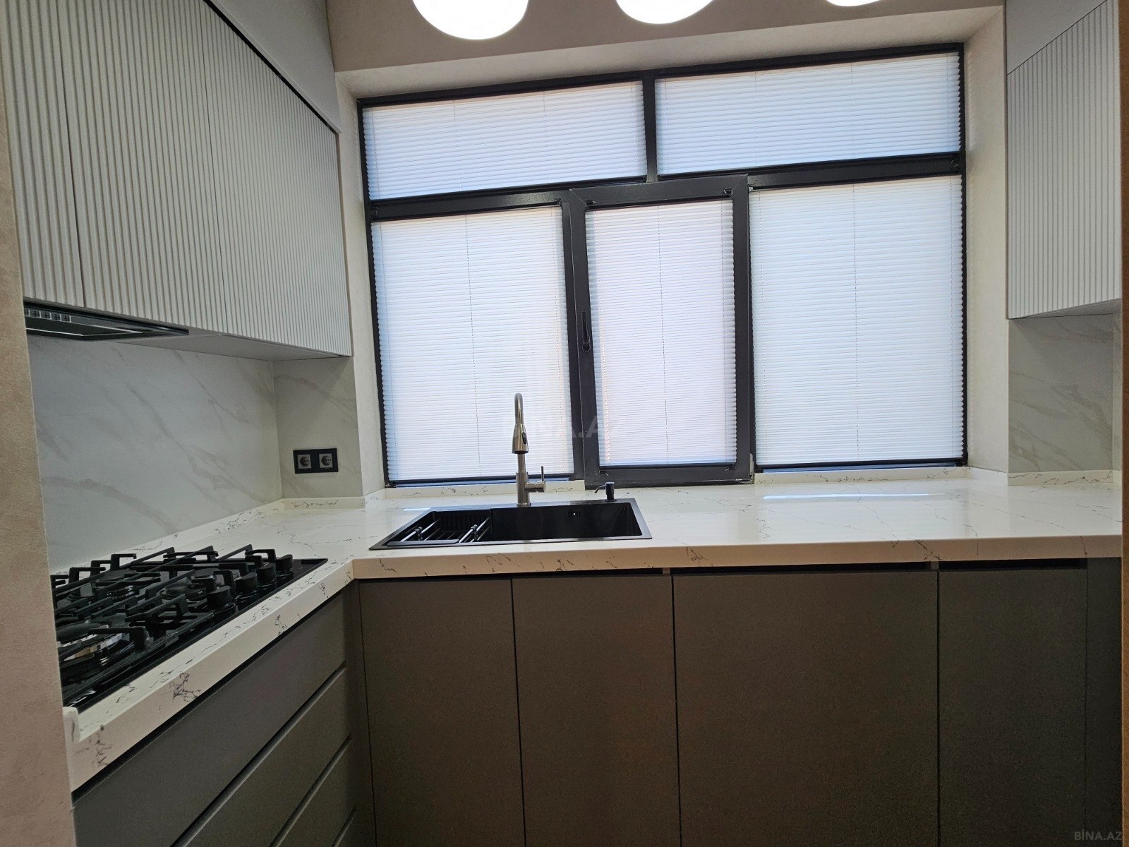 2 otaqlı Yeni tikili, Neftçilər m., Bakı
