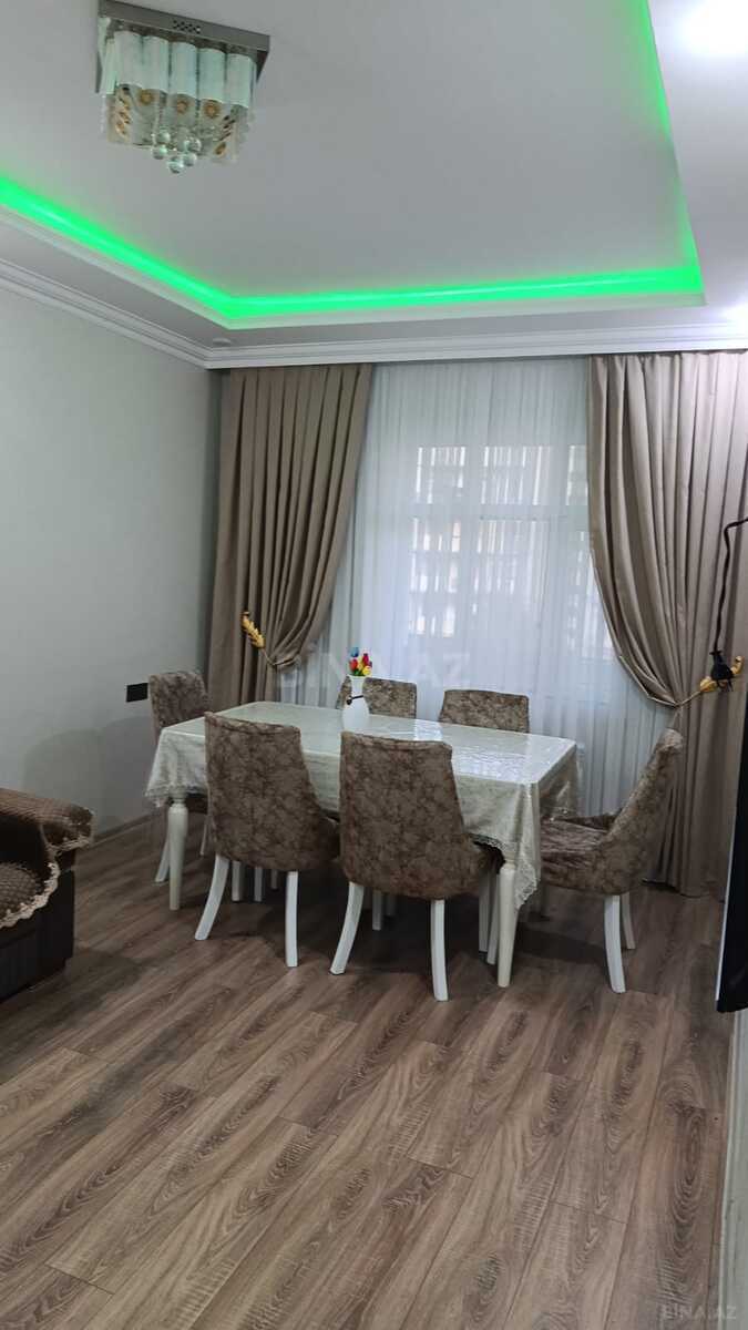 4 otaqlı Köhnə tikili, Yeni Yasamal q., Bakı