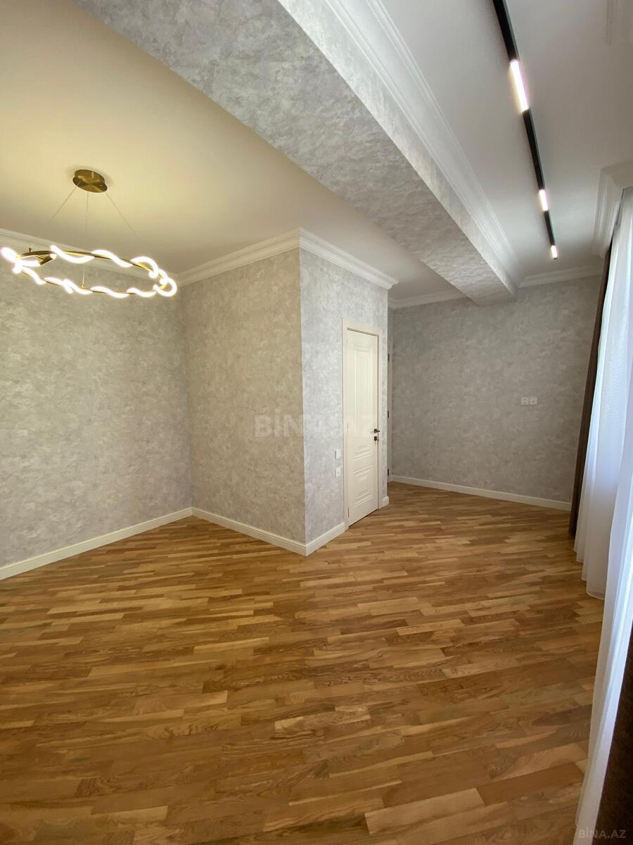 3 otaqlı Yeni tikili, Bakıxanov q., Bakı
