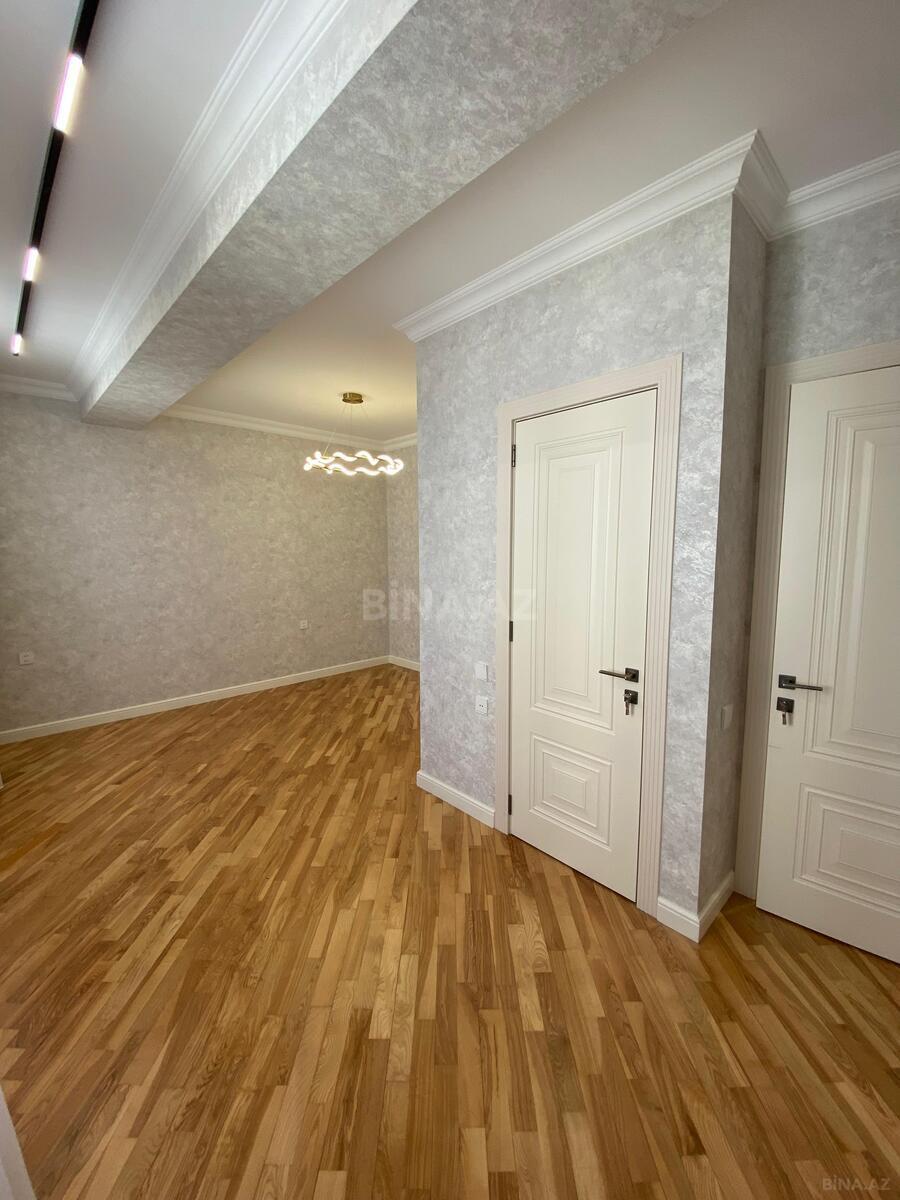 3 otaqlı Yeni tikili, Bakıxanov q., Bakı