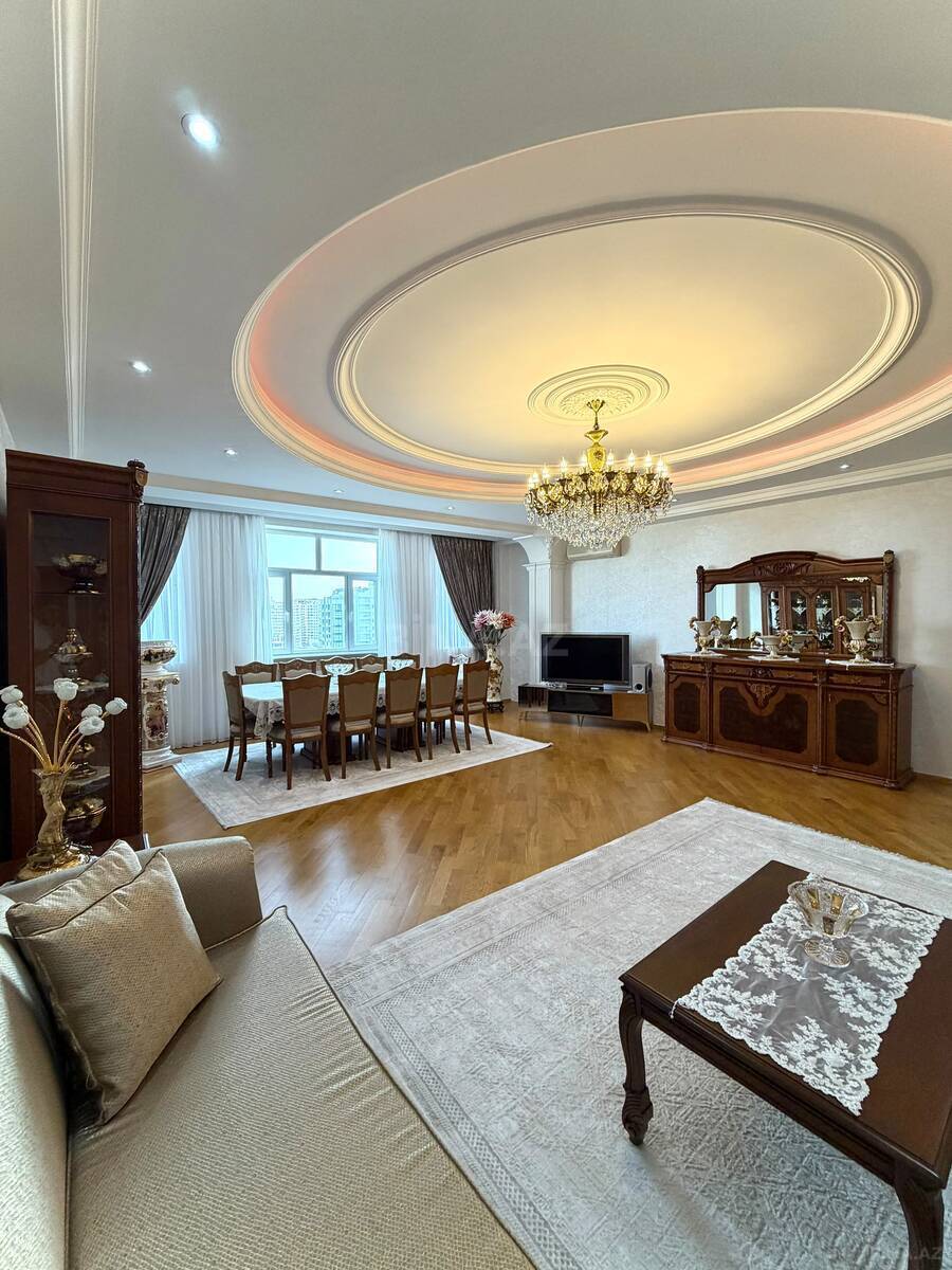 4 otaqlı, 220.0 m², Gənclik
