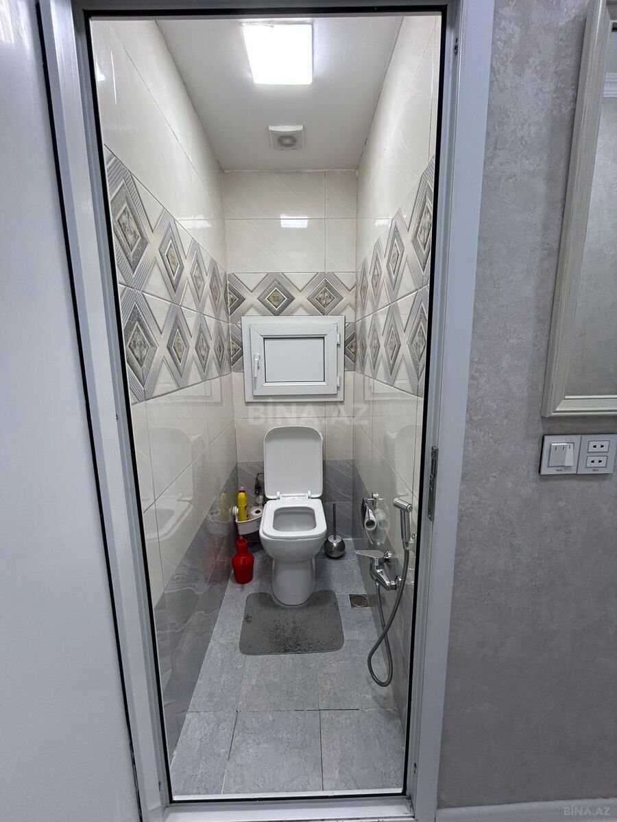 2 otaqlı Köhnə tikili, Memar Əcəmi m., Bakı