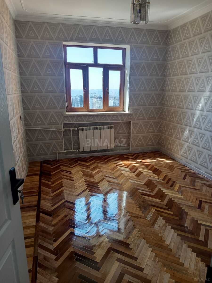 3 otaqlı Köhnə tikili, Əhmədli q., Bakı