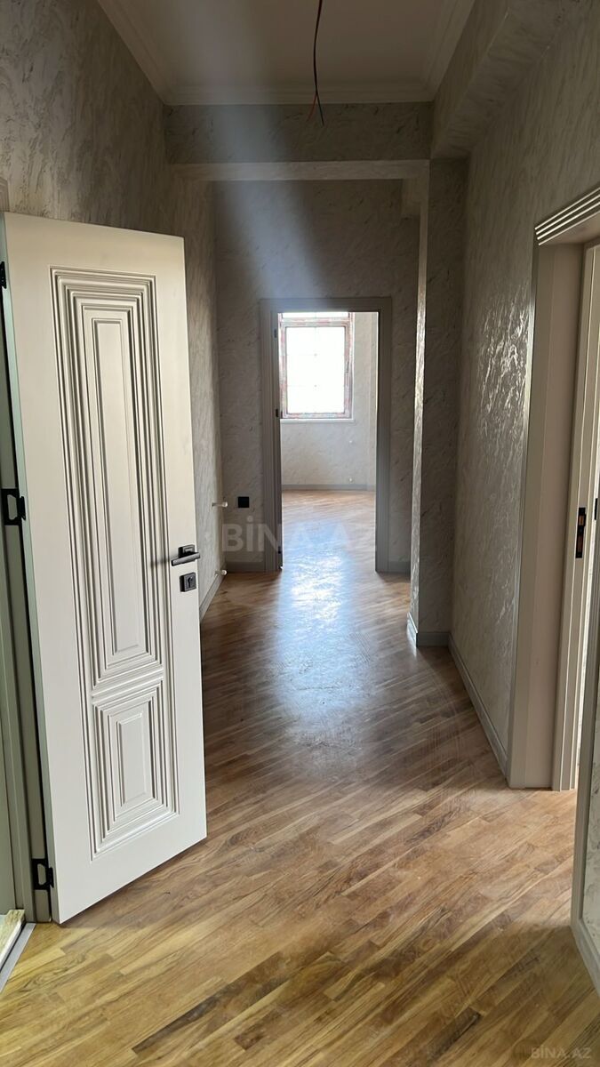 3 otaqlı Yeni tikili, Bakıxanov q., Bakı