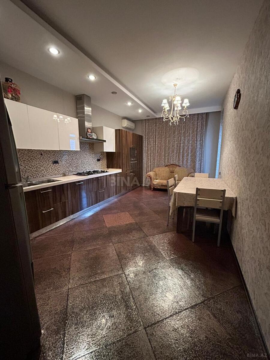 3 otaqlı, 135.0 m², Nəsimi