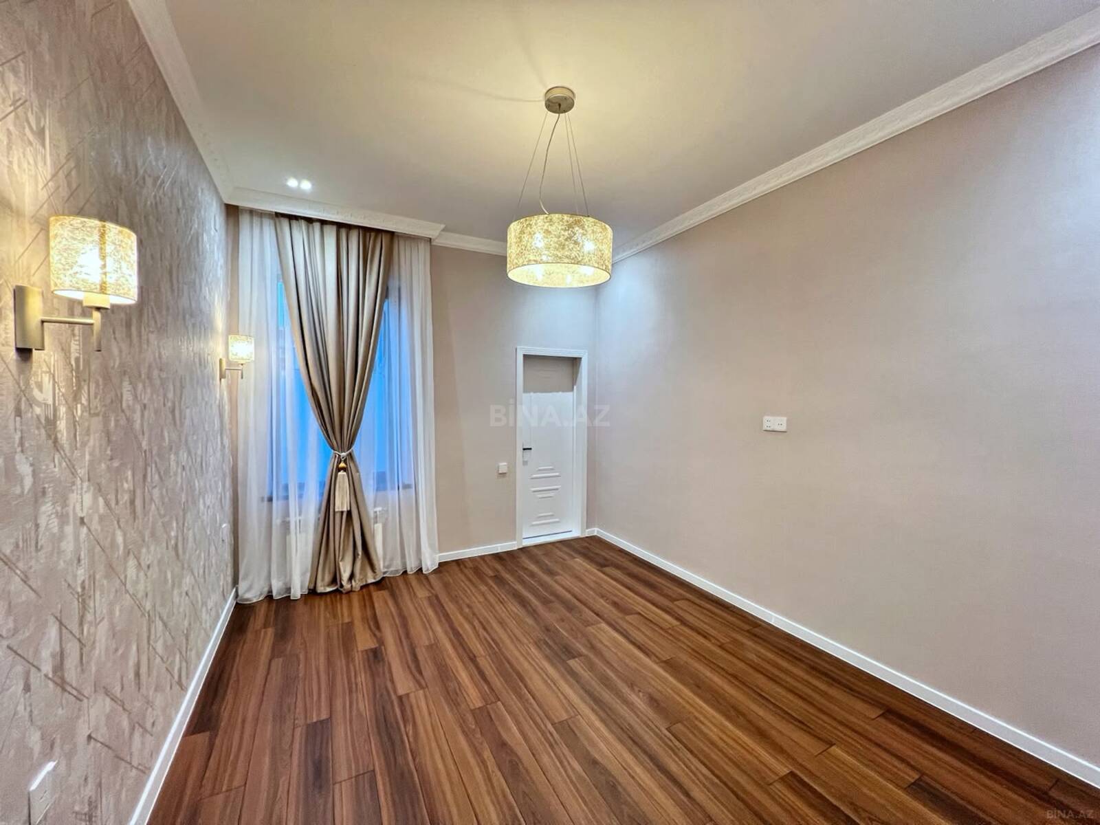 4 otaqlı Həyət evi/Bağ evi, Şüvəlan q., Bakı