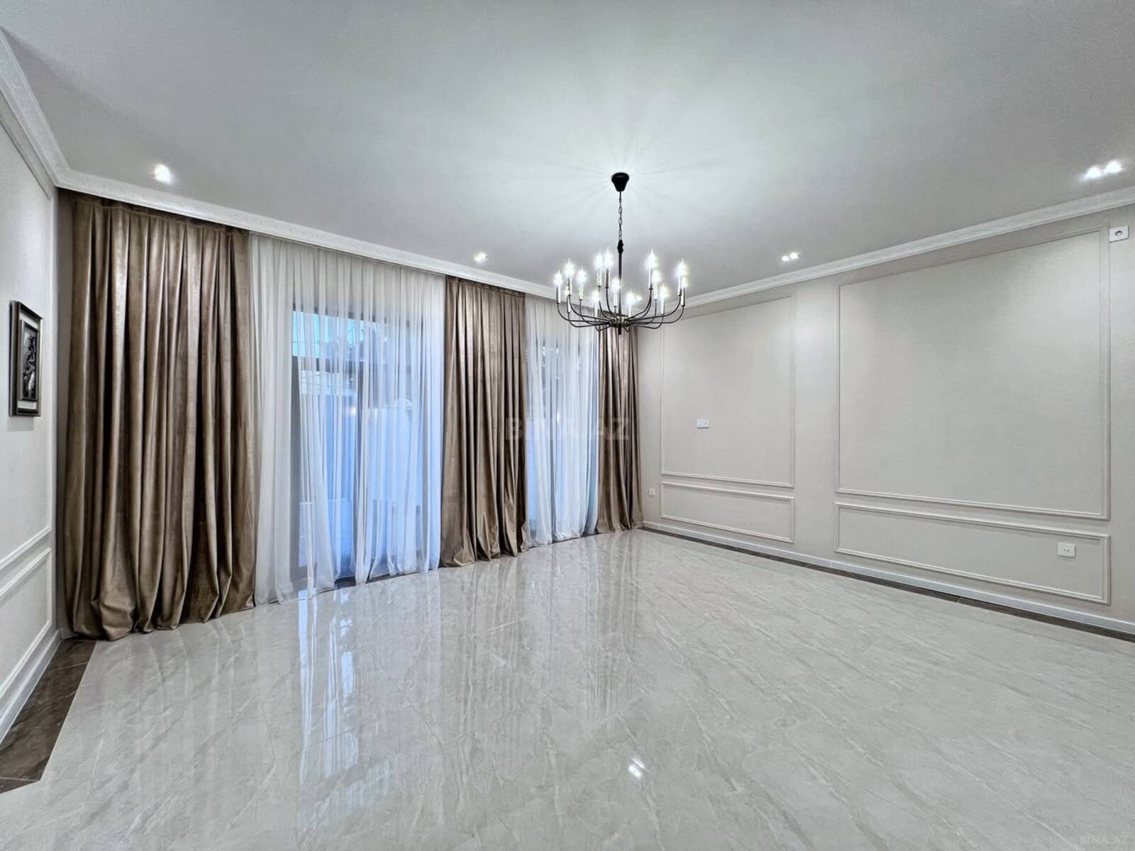 4 otaqlı Həyət evi/Bağ evi, Şüvəlan q., Bakı