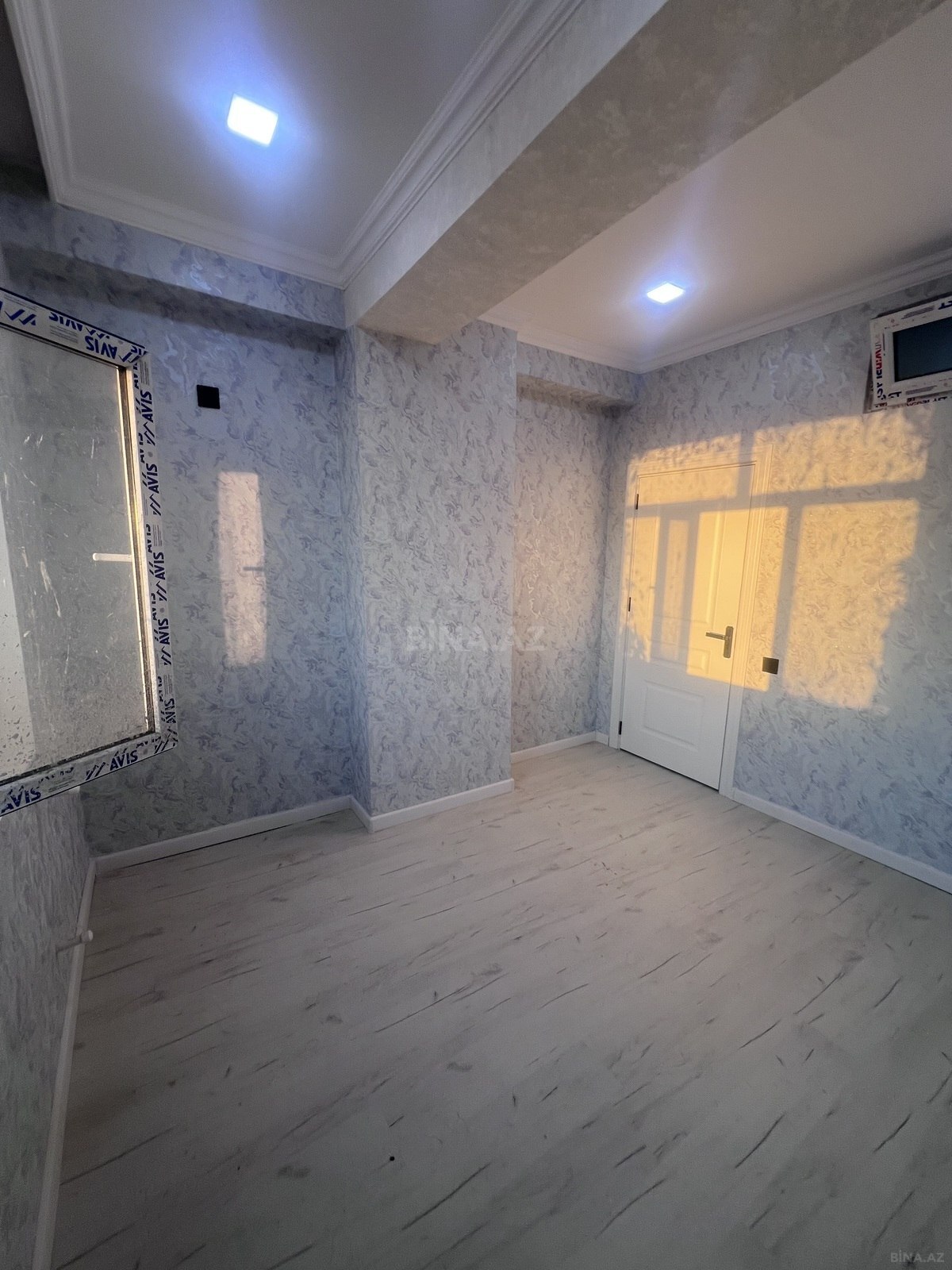 2 otaqlı Yeni tikili, Xırdalan