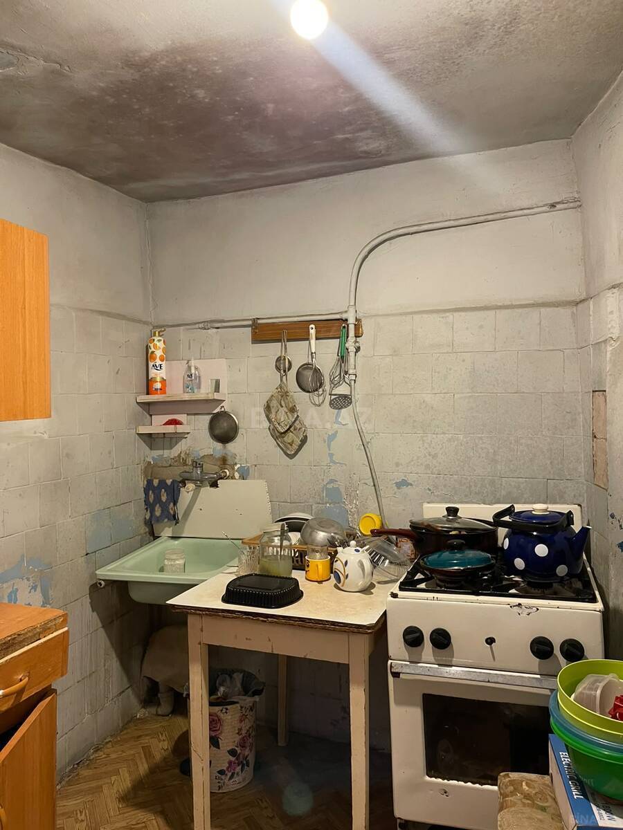 2 otaqlı Həyət evi/Bağ evi, Memar Əcəmi m., Bakı
