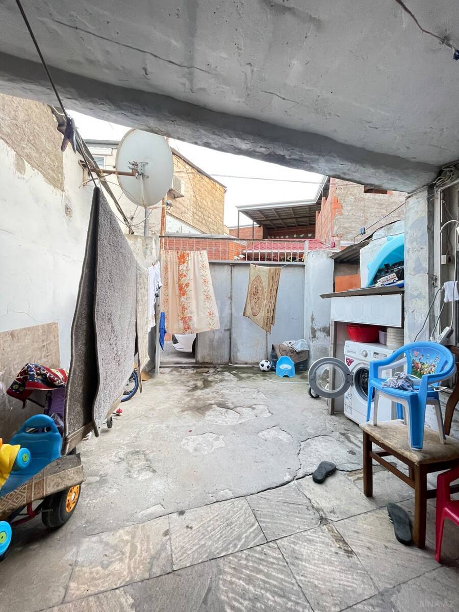 2 otaqlı Həyət evi/Bağ evi, Memar Əcəmi m., Bakı