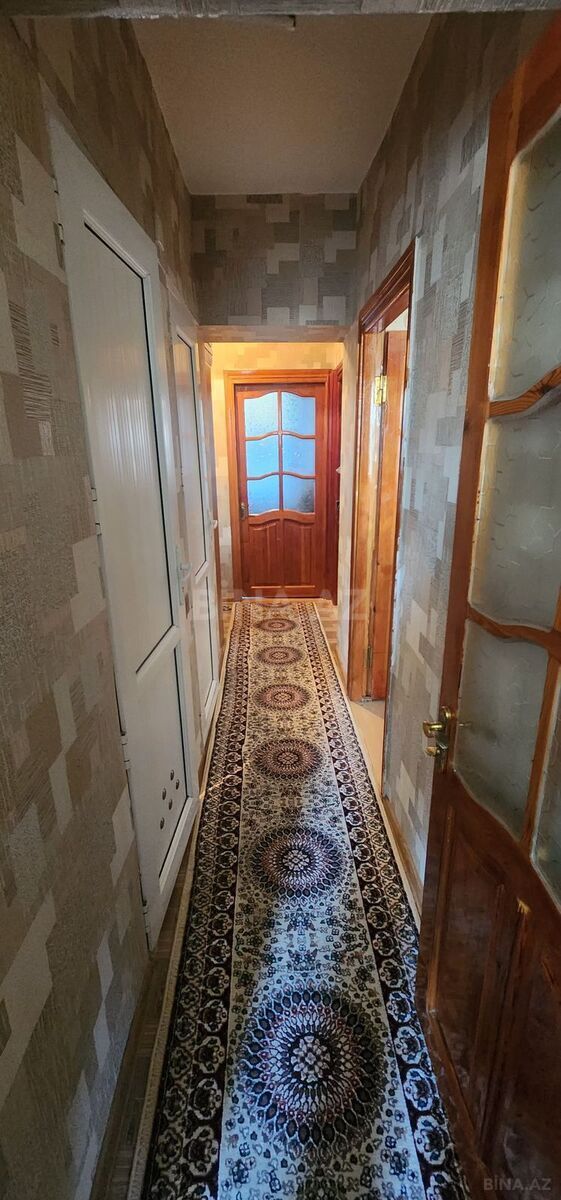 3 otaqlı Köhnə tikili, Həzi Aslanov m., Bakı