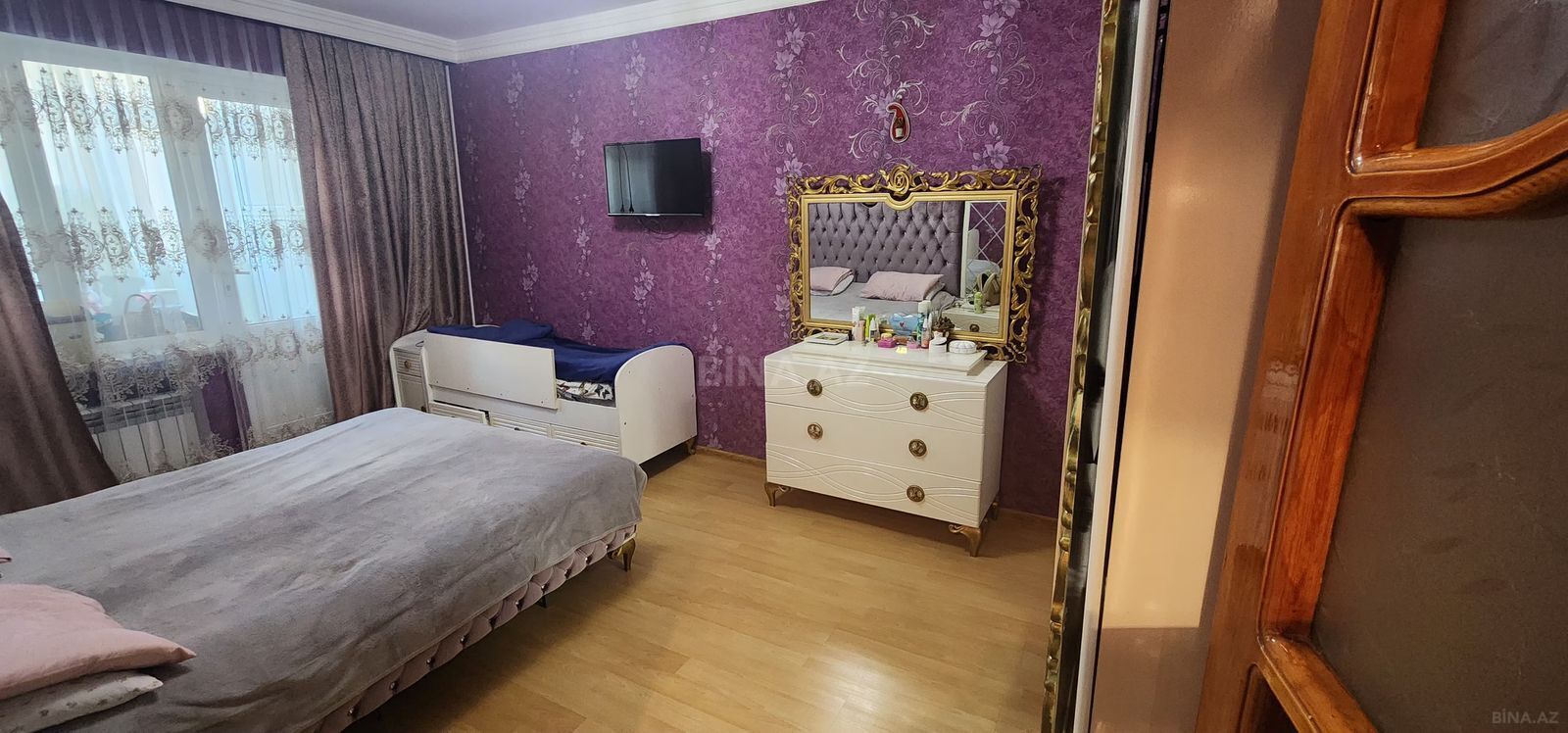 3 otaqlı Köhnə tikili, Həzi Aslanov m., Bakı